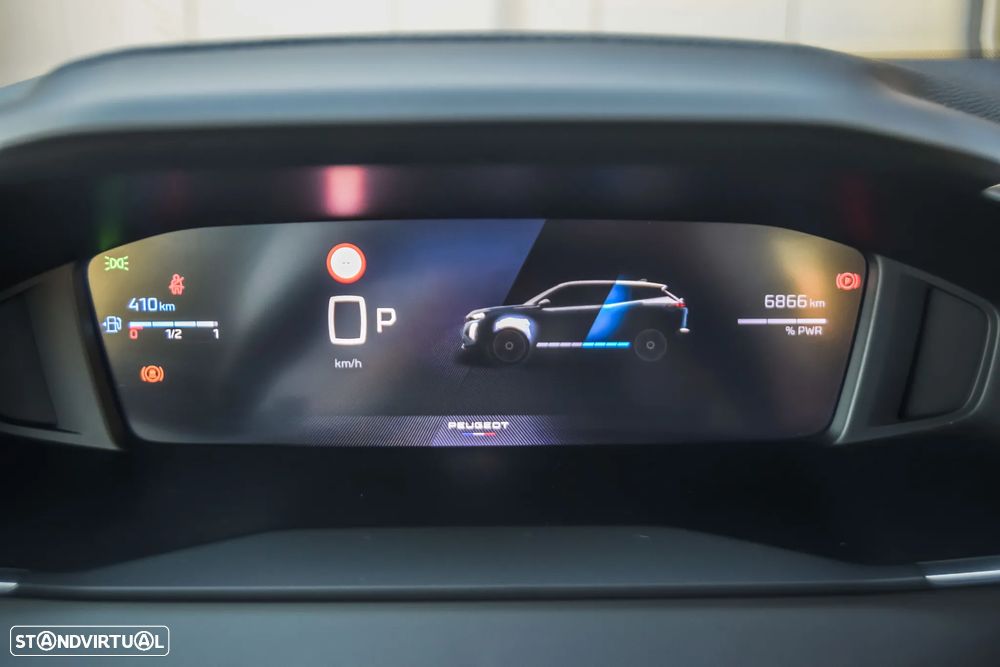 Peugeot 2008 1.2 Hybrid Allure e-DCS6 - 29
