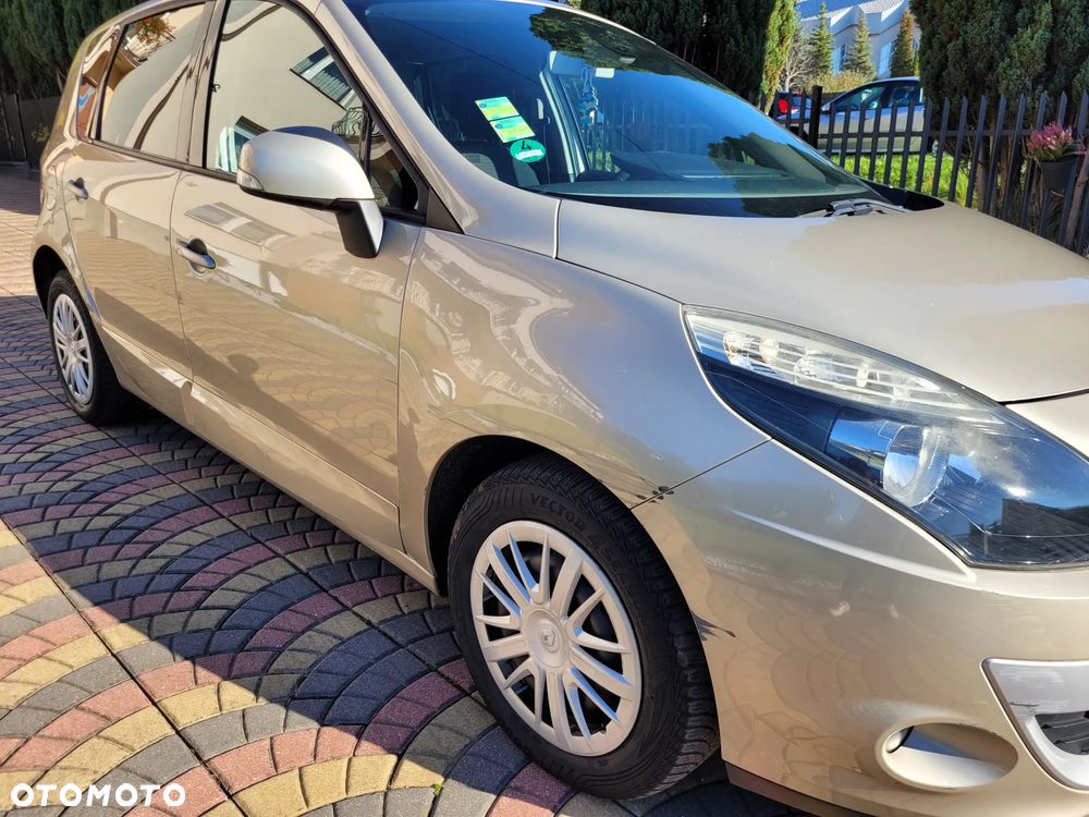 Renault Scenic - 9