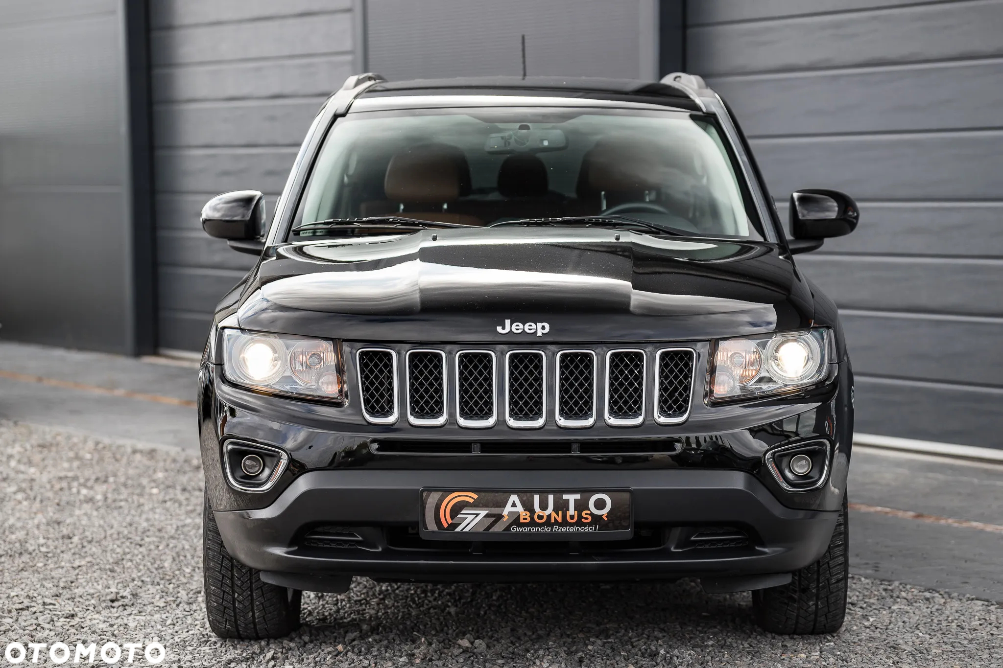 Jeep Compass - 39