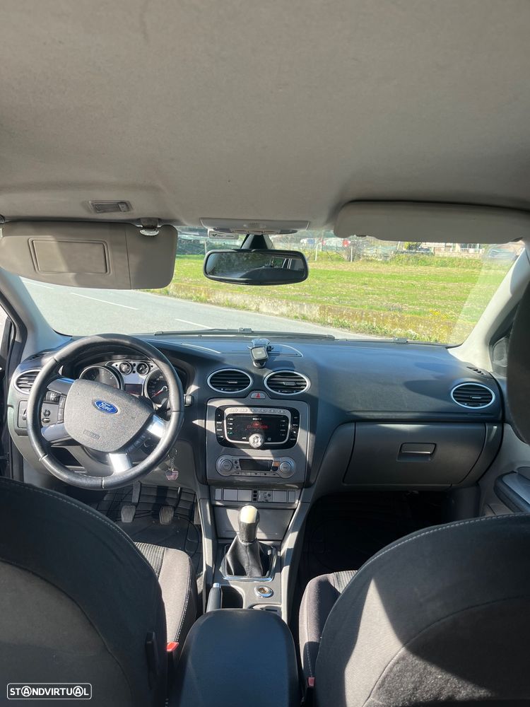 Ford Focus SW 1.6 TDCi Titanium - 9