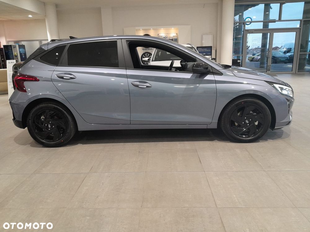 Hyundai i20 1.0 T-GDi Modern Black DCT - 9