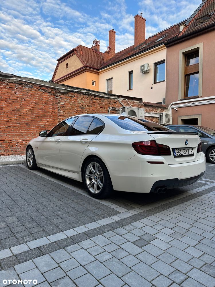 BMW Seria 5 525d - 3