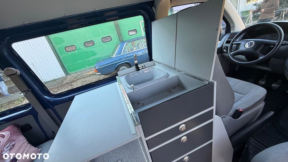 Volkswagen Transporter Caravelle Kurz (5.Si.) - 24