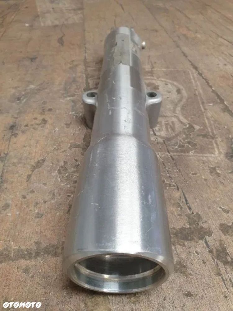 Goleń prawy Harley Davidson Softail Fat Boy 45915-08A - 3