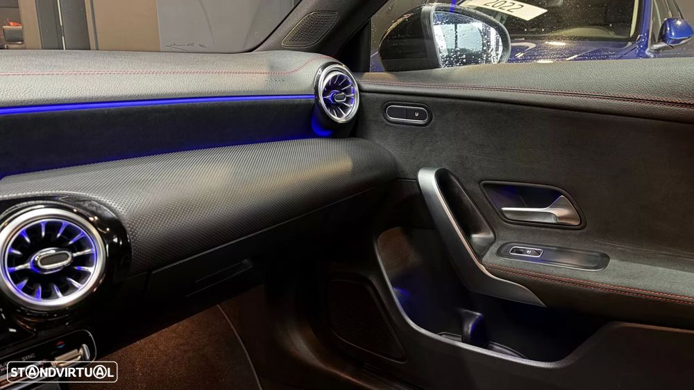 Mercedes-Benz CLA 180 - 34