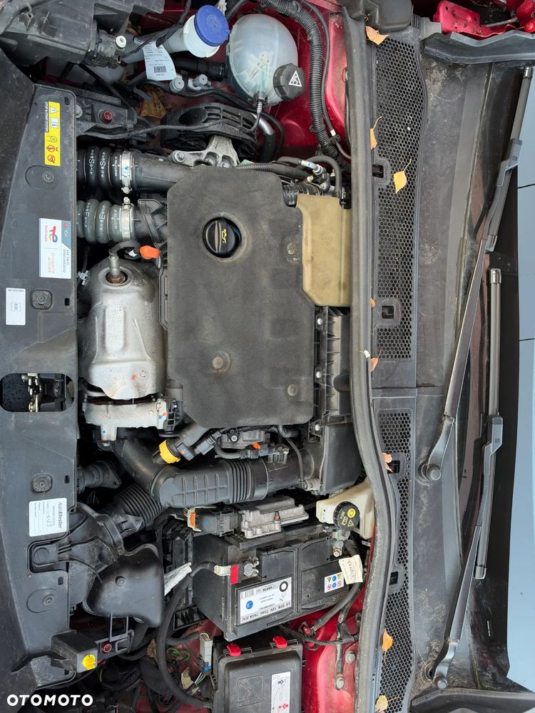 Peugeot 2008 - 17