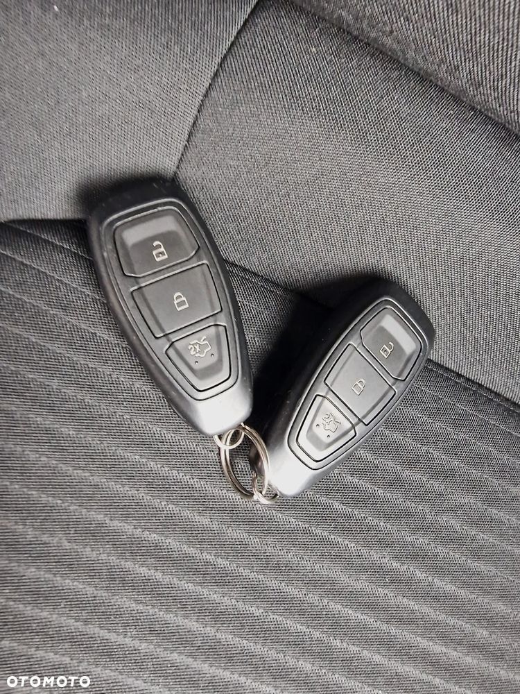 Ford Focus 2.0 EcoBlue Titanium X - 38