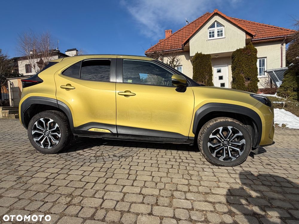 Toyota Yaris Cross Hybrid 1.5 Comfort - 1