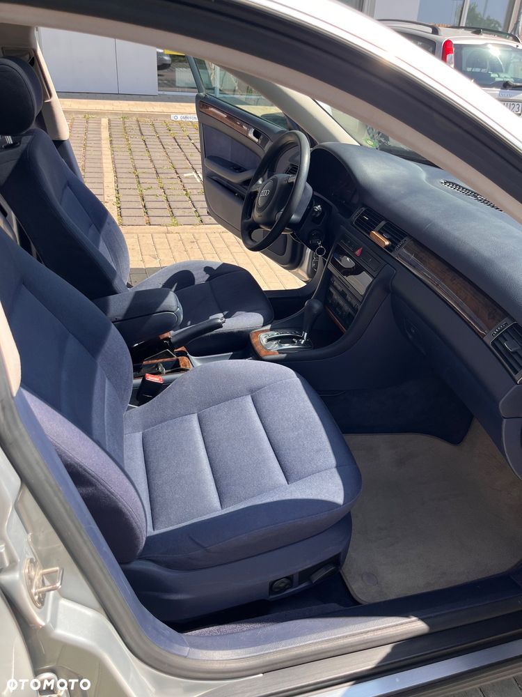 Audi A6 Avant - 14