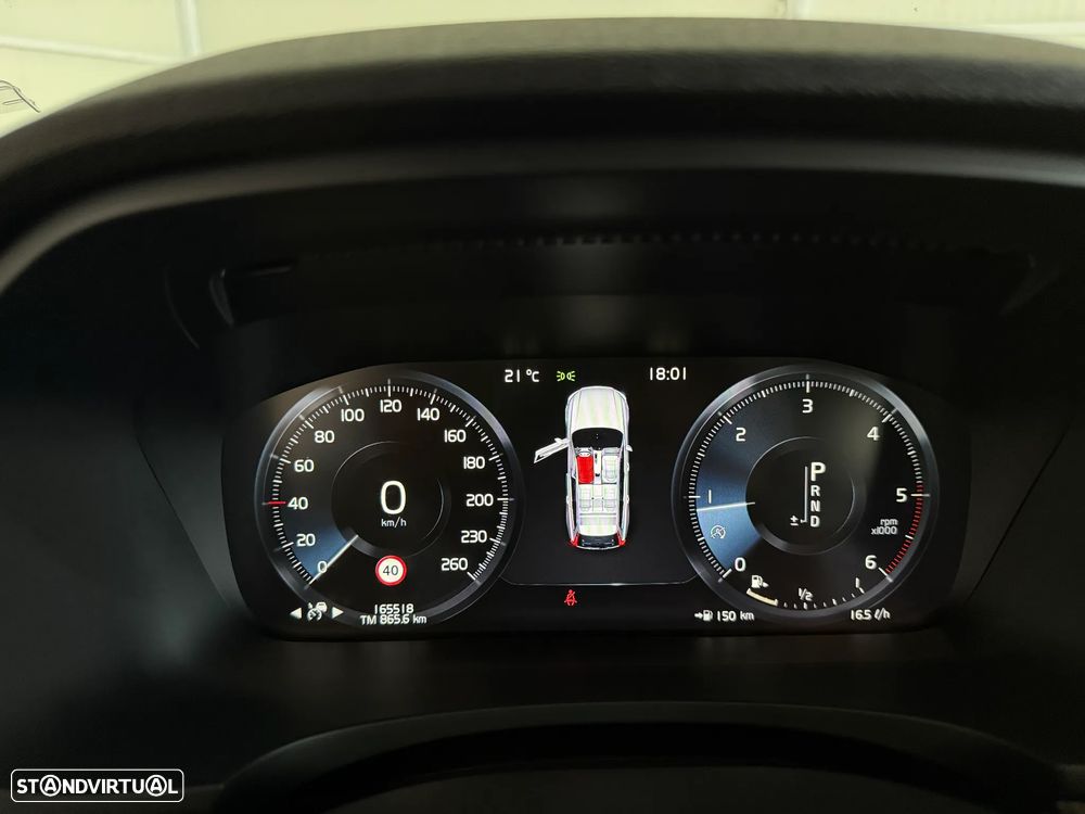 Volvo V90 D5 AWD Geartronic R Design - 17