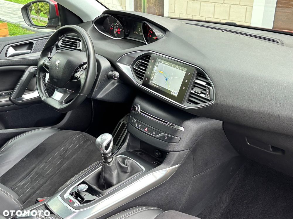 Peugeot 308 BlueHDi FAP 150 Stop&Start GT-Line Edition - 35