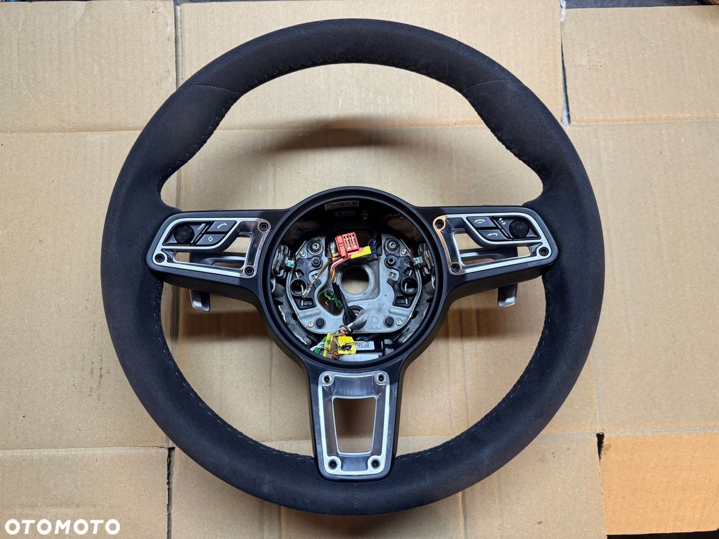 PORSCHE CAYMAN 982 KIEROWNICA ALCANTARA - 1