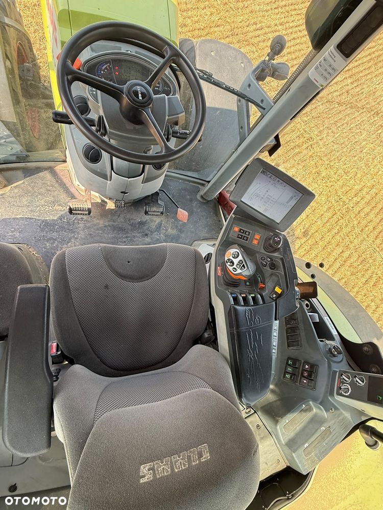 Claas Axion 830 - 10