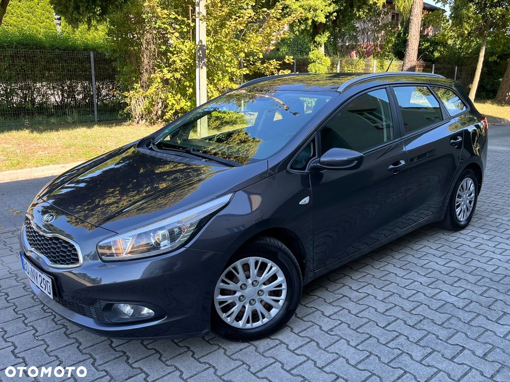 Kia Ceed 1.6 GDI Spirit - 10