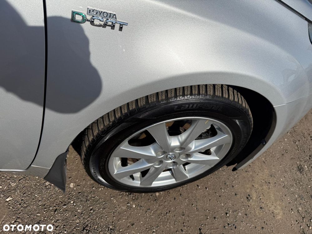 Toyota Avensis 2.2 D-4D Prestige - 13