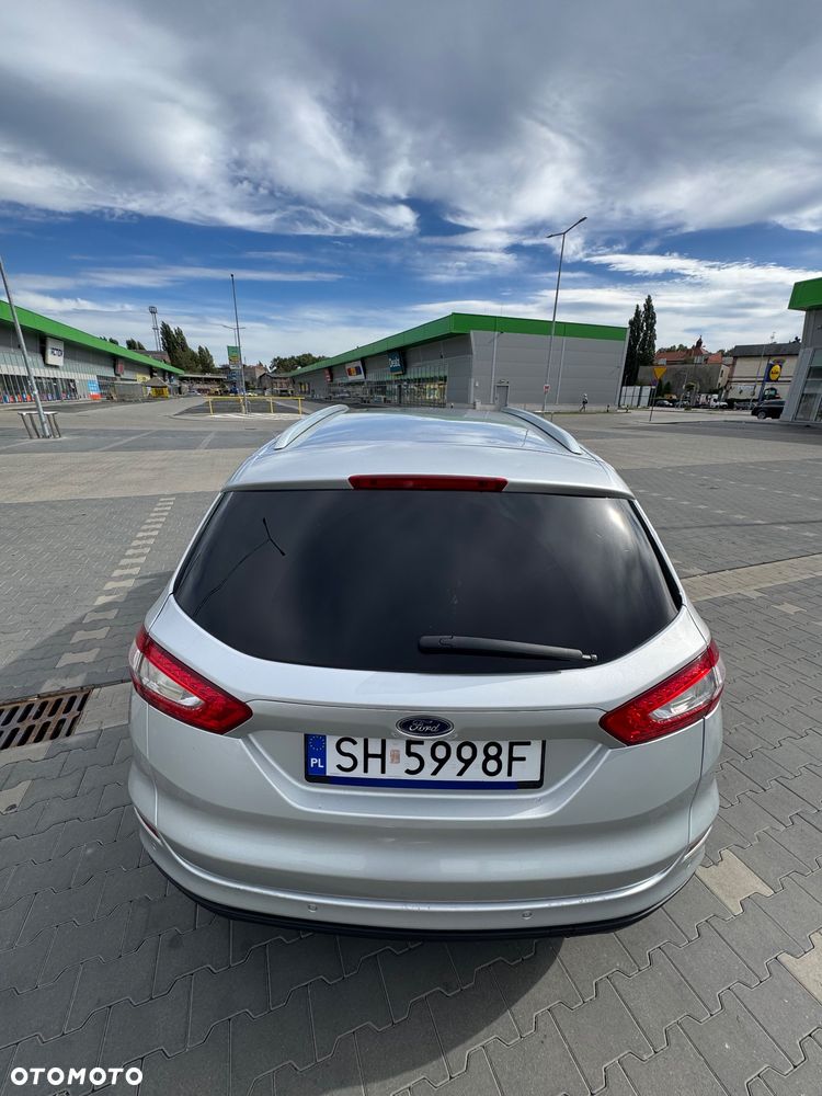 Ford Mondeo 2.0 TDCi Trend PowerShift - 9