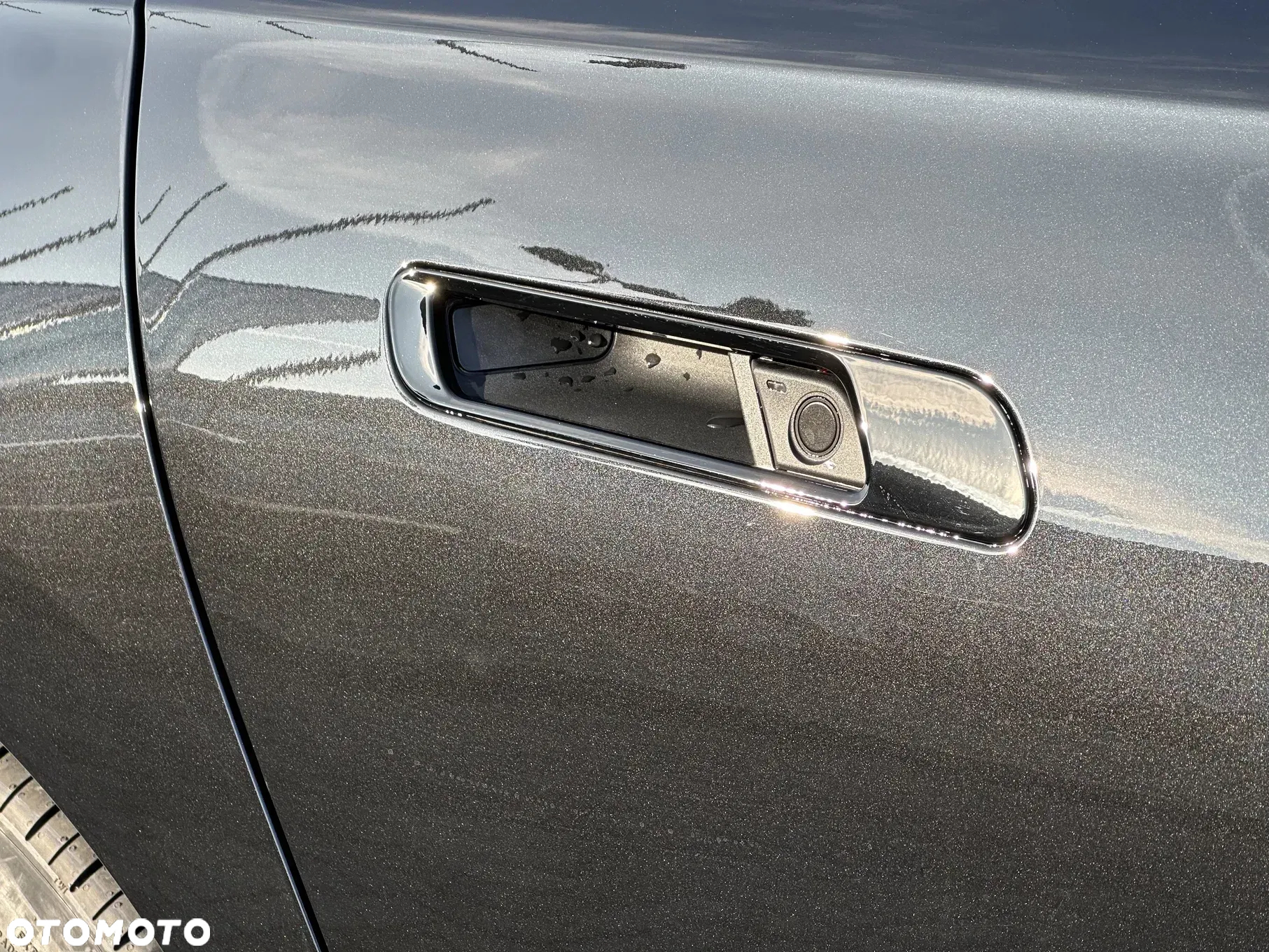 BMW Seria 7 - 18