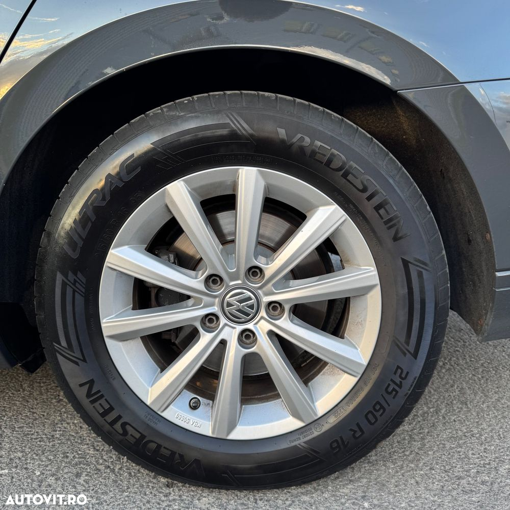 Volkswagen Passat Variant 2.0 TDI DSG Highline - 34