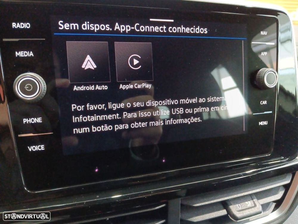 VW T-Roc 1.5 TSI R-Line DSG - 19