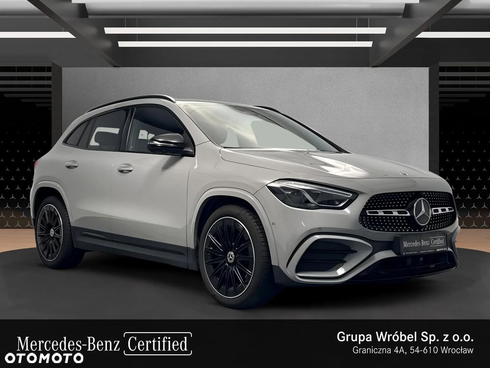 Mercedes-Benz GLA 200 AMG Line - 8