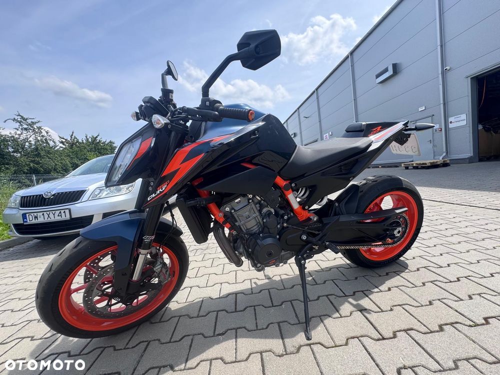KTM DUKE 890 - 7