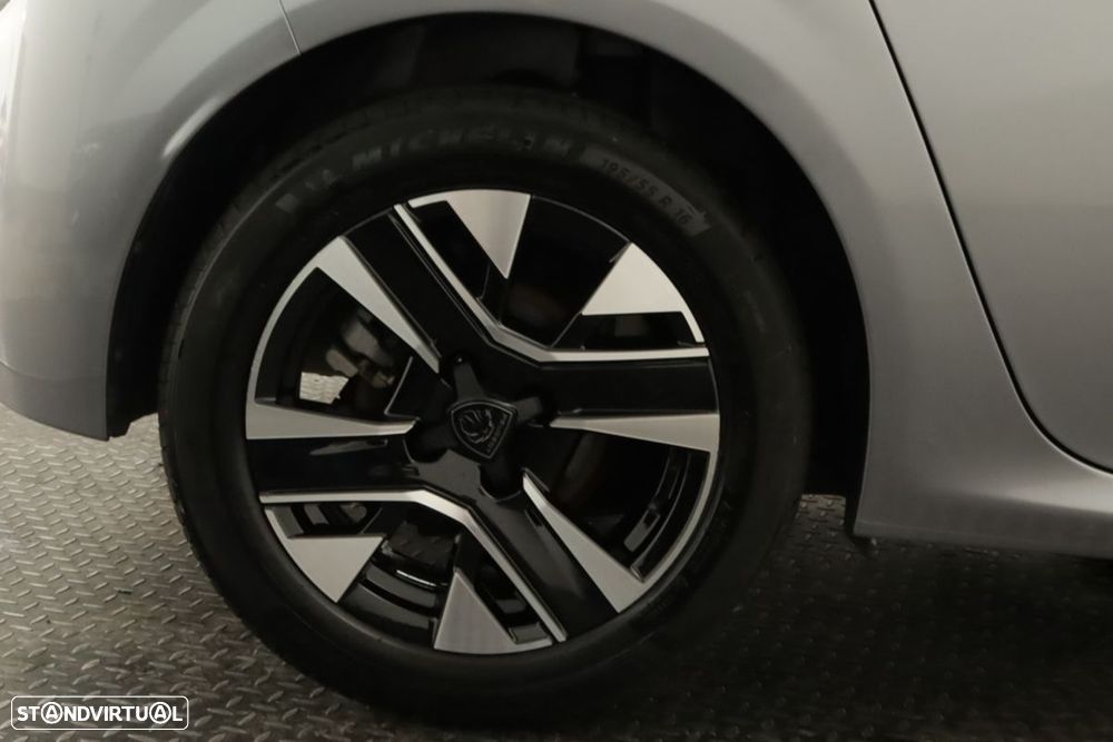 Peugeot 208 1.2 Hybrid Allure e-DCS6 - 5