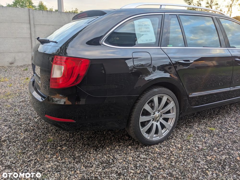 Skoda Superb 2.0 TDI Elegance DSG - 3