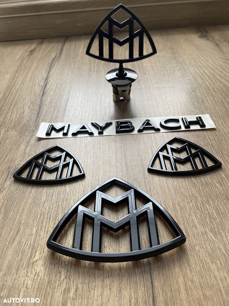 Set Embleme Scris Logo Spate Aripi Superioare Mercedes Maybach Negre - 2