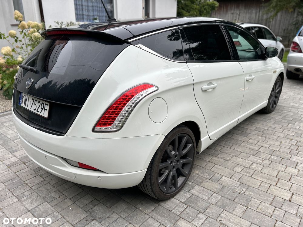Lancia Delta 2013 photo 5