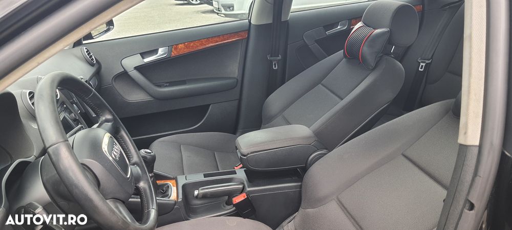Audi A3 1.9 TDI Ambiente - 5
