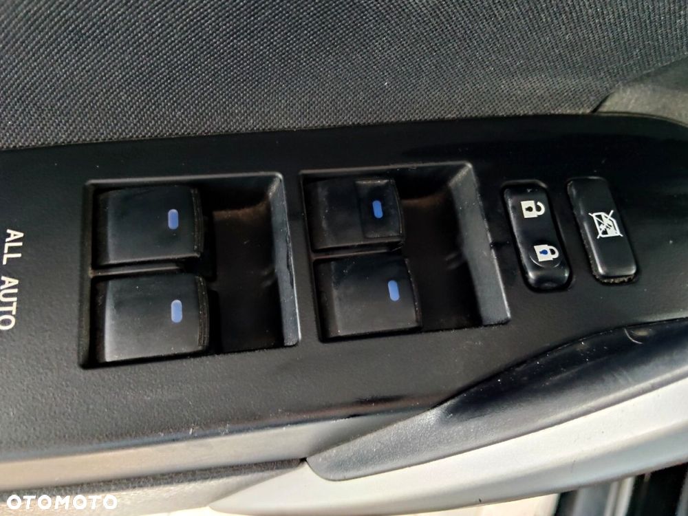 Toyota Auris - 15