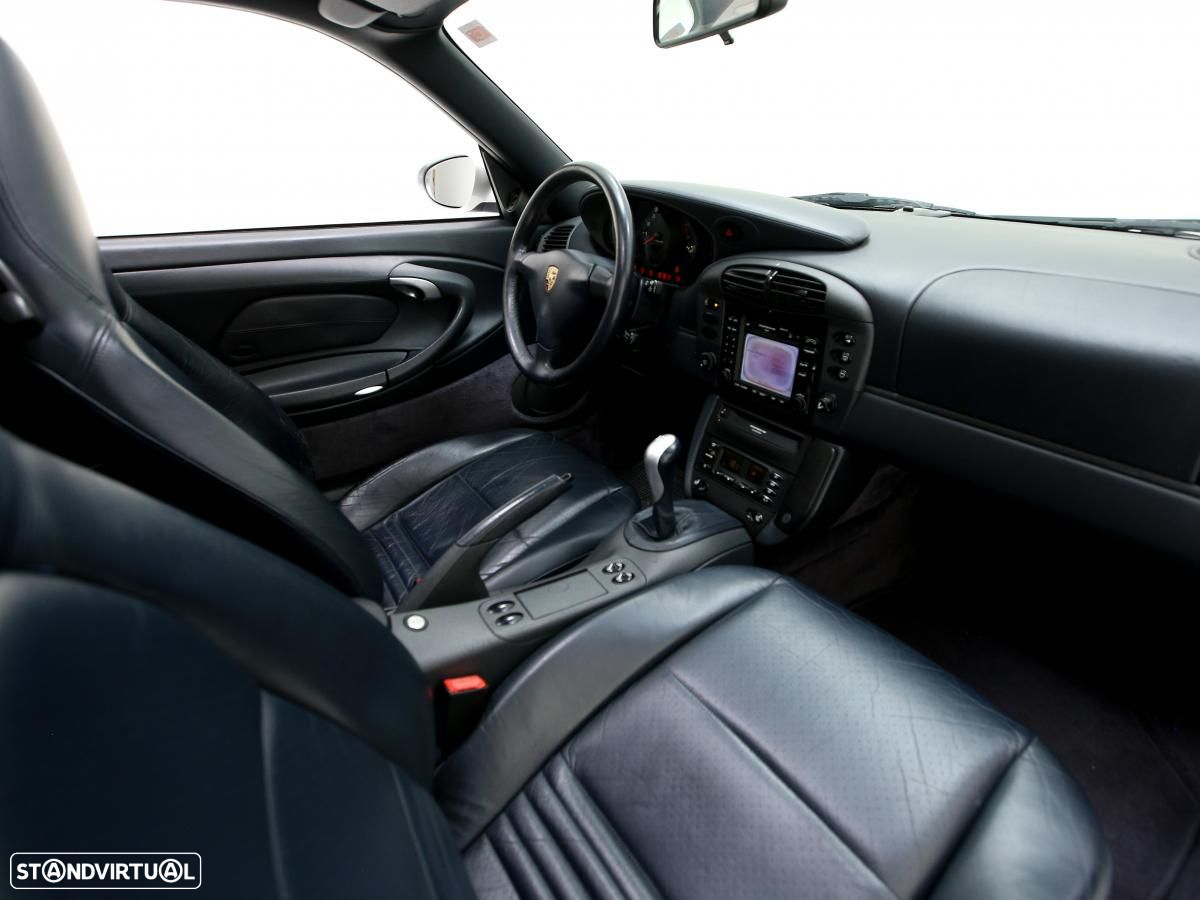 Porsche 911 (996) - 11
