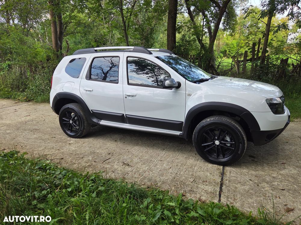 Dacia Duster 1.6 4x2 Laureate - 10