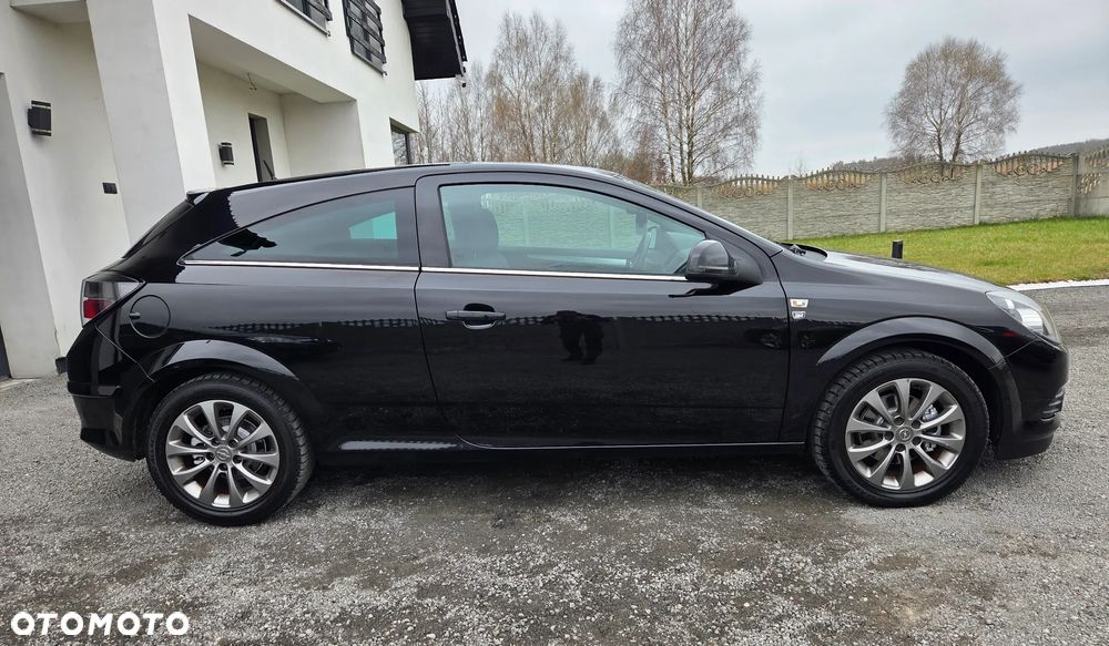 Opel Astra 1.6 Edition 111 Jahre - 15