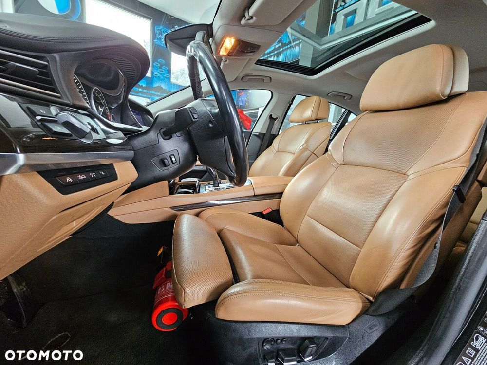 BMW Seria 7 - 13