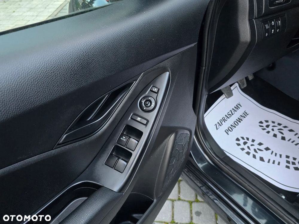 Hyundai ix20 1.4 blue Comfort - 28