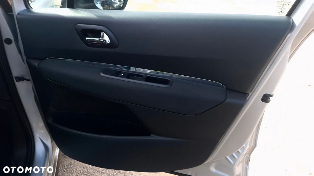 Peugeot 3008 BlueHDi 120 Stop & Start Active - 25