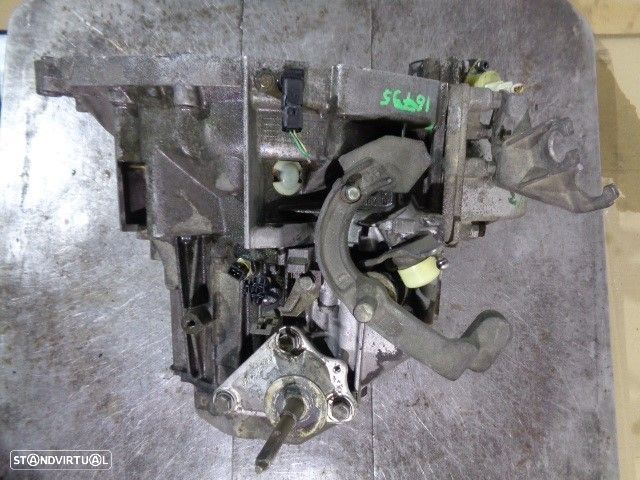 CAIXA VELOCIDADES PEUGEOT 406 1999 - 4