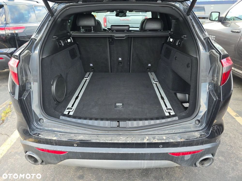 Alfa Romeo Stelvio 2.0 Turbo TI Q4 - 11