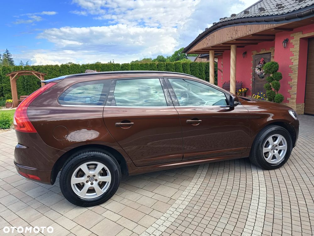 Volvo XC 60 D4 Geartronic Momentum - 19