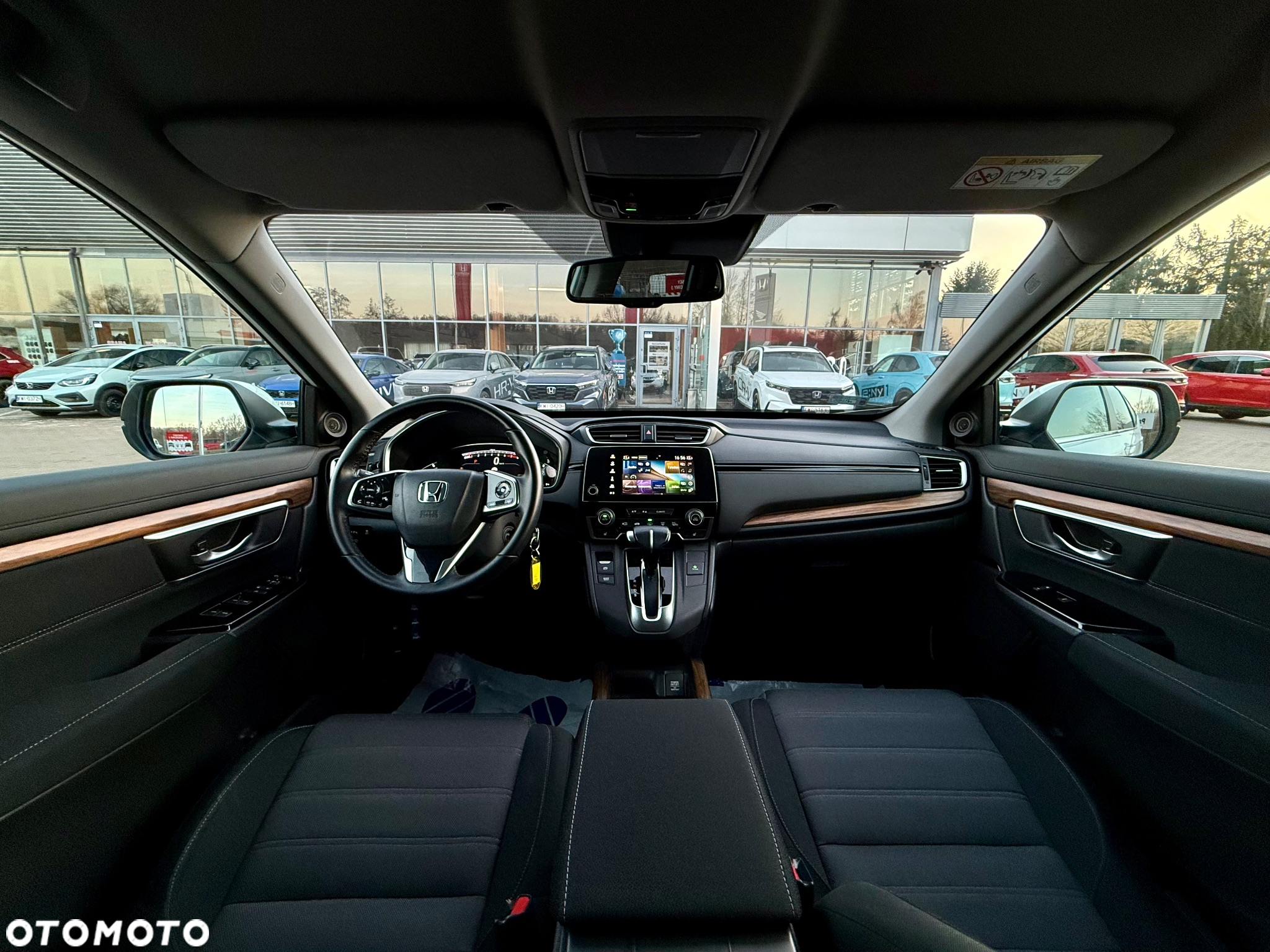Honda CR-V 1.5 Elegance (Honda Connect+) CVT - 12