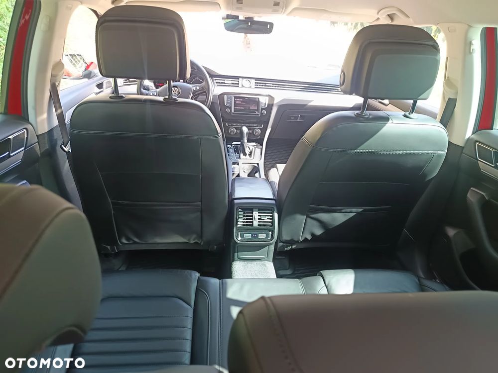 Volkswagen Passat 2.0 TDI SCR (BlueMotion Tech) 4Mot DSG Highline - 22