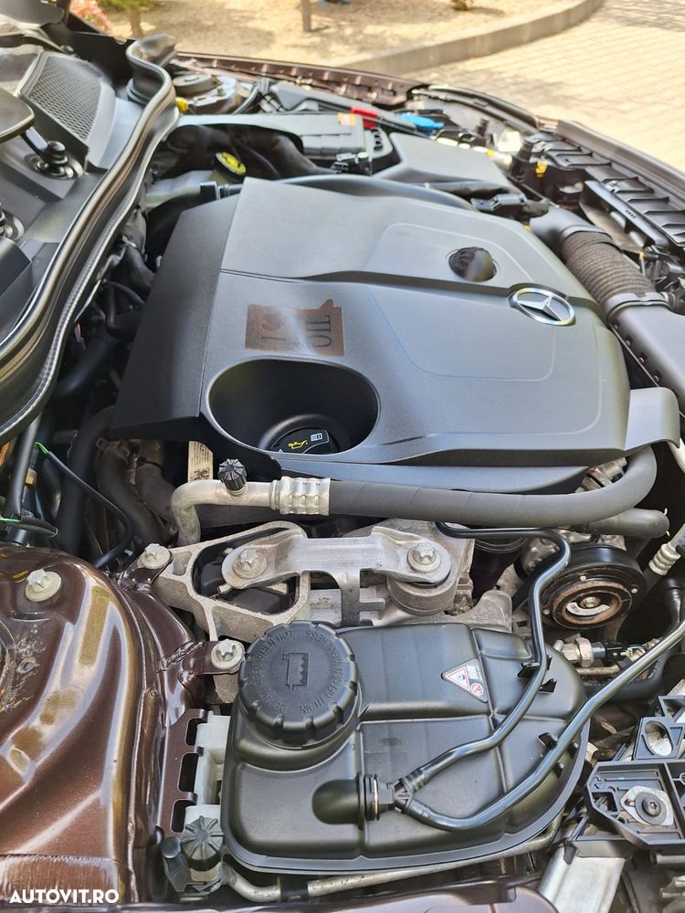 Mercedes-Benz GLA 220 CDI 4MATIC 7G-DCT - 6