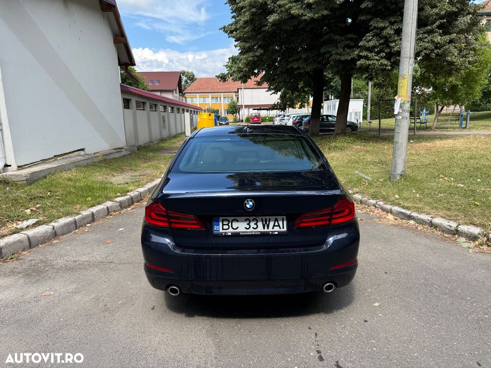 BMW Seria 5 520d xDrive AT - 7