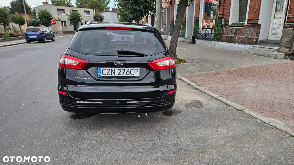 Ford Mondeo - 12