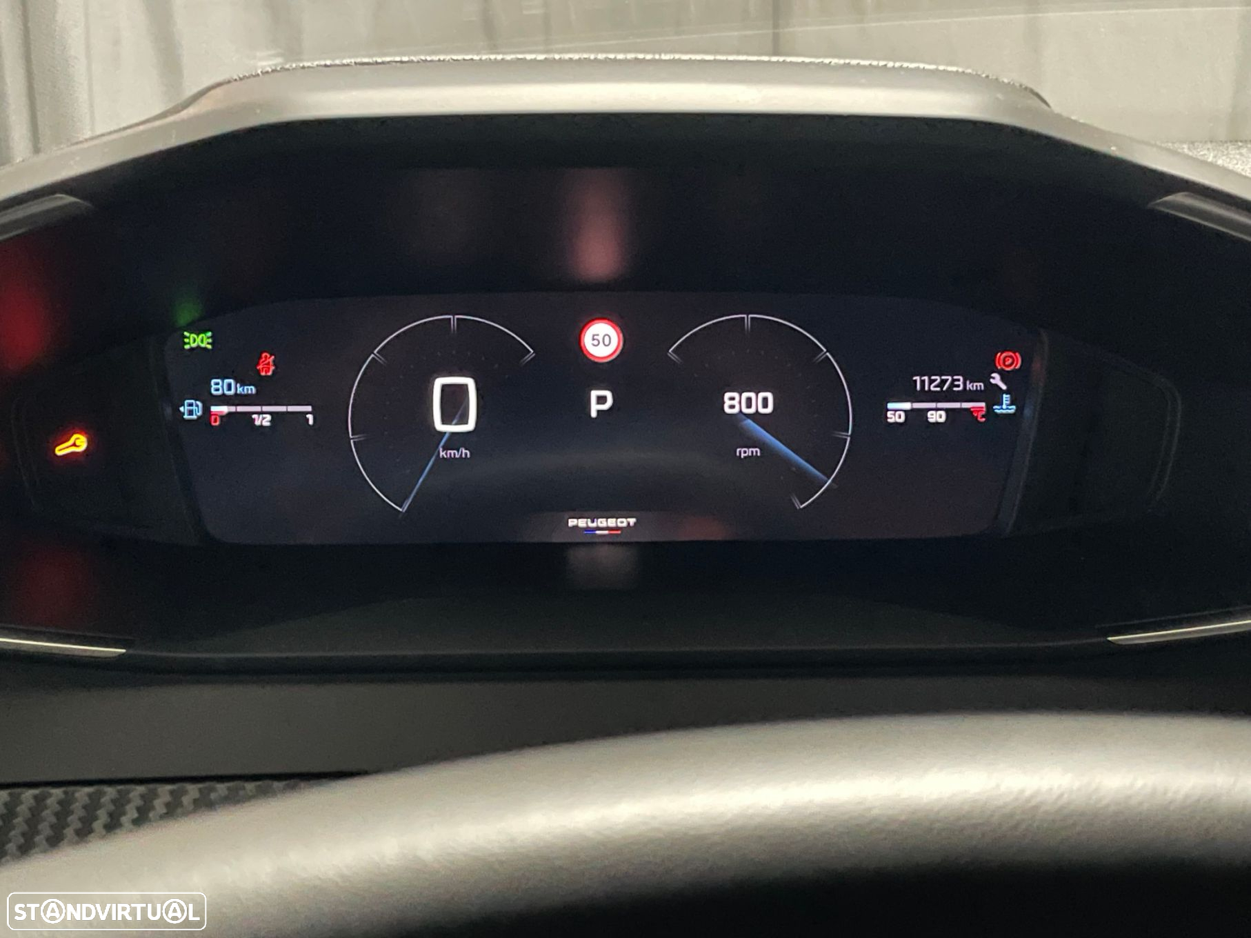 Peugeot 2008 1.2 PureTech Allure EAT8 - 7
