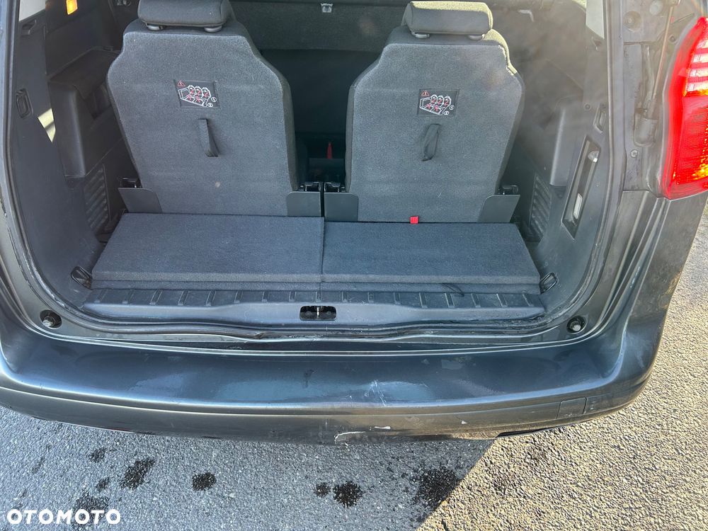 Peugeot 5008 - 26