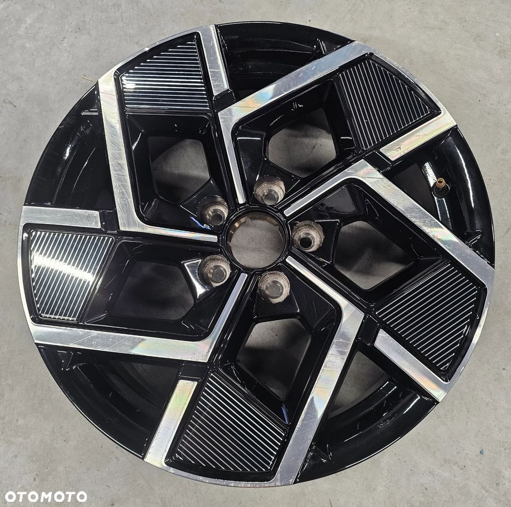 Felga BYD ATTO 3 SC2E-3101010D 7x18 ET40 - 1