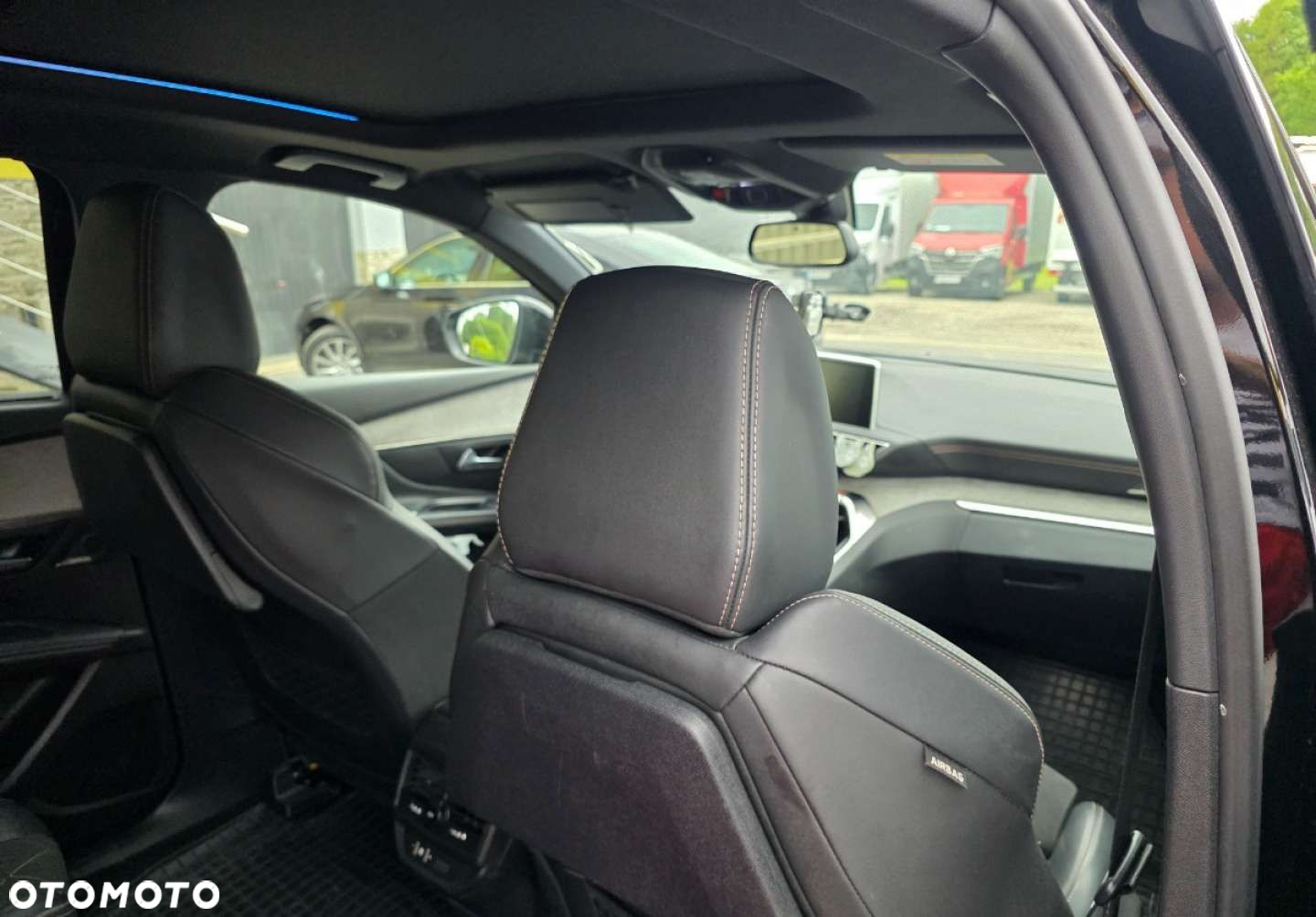 Peugeot 5008 - 28