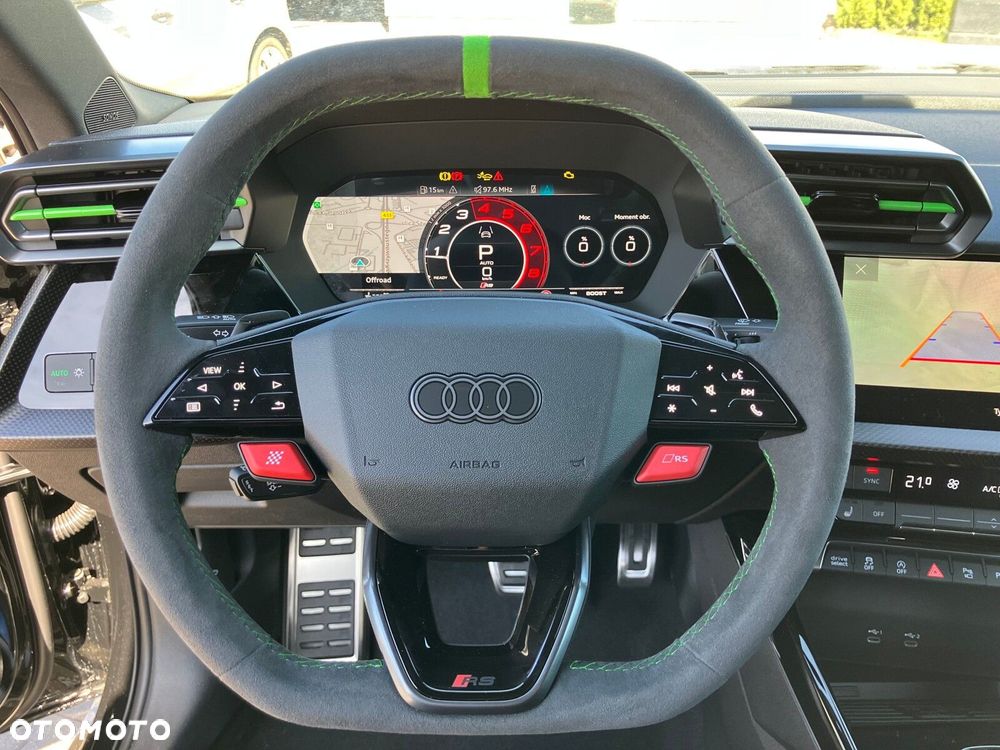 Audi RS3 Limousine - 14